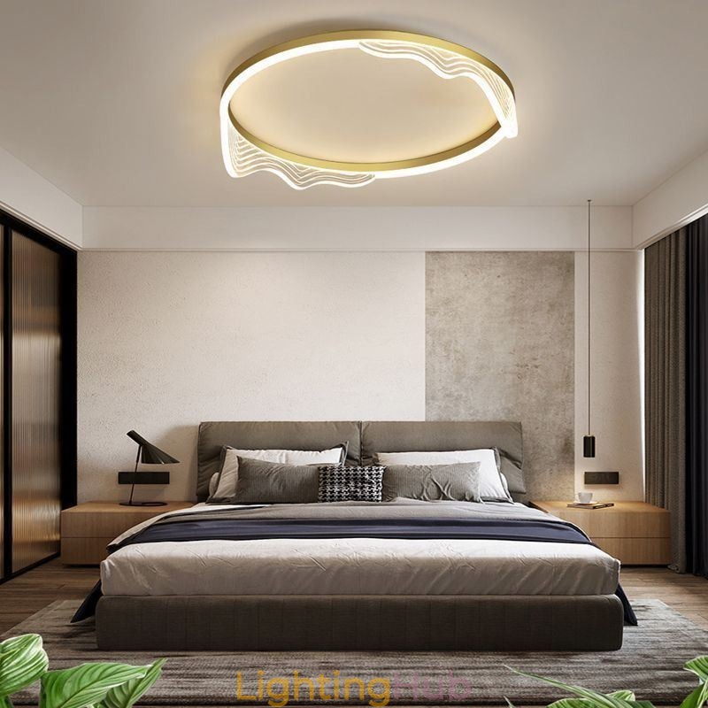Flush Mount Circular Ceiling Light With Wavy Edge Decoration