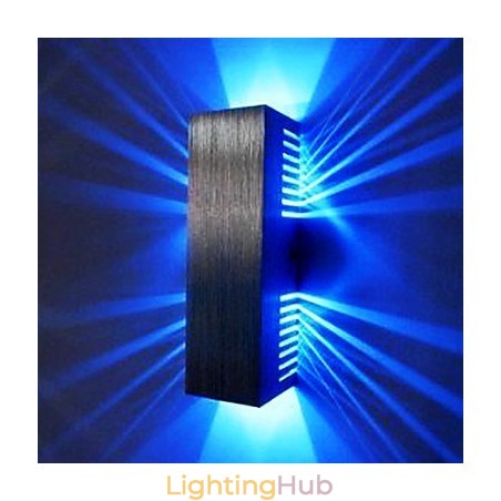Modern Wall Light with Scattering Light Design 2 Cubic Shades