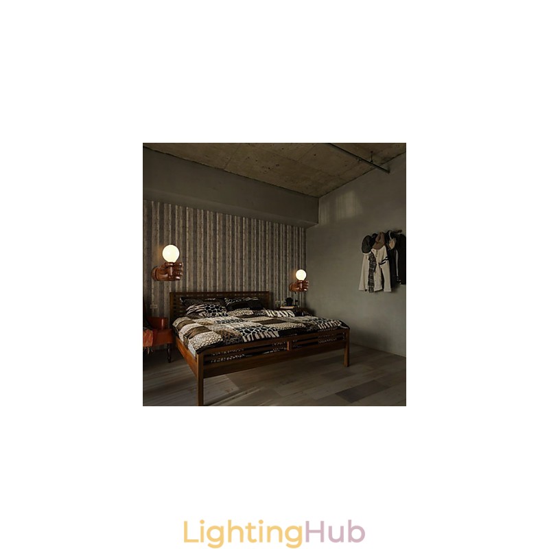European Wall Creative Retro Fist Wall Lamp Lights