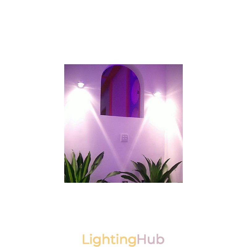 Modern Wall Light with Scattering Light Sci fi Design