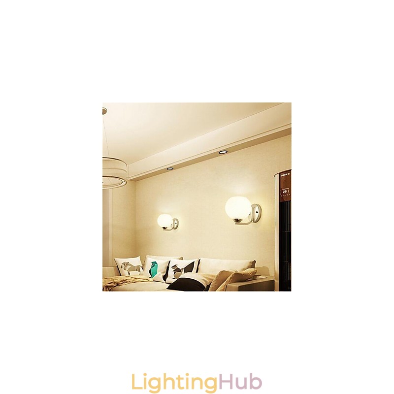 Simple Modern Contemporary Electroplate Feature for Swing Arm Eye Protection Ambient Light Wall Sconces