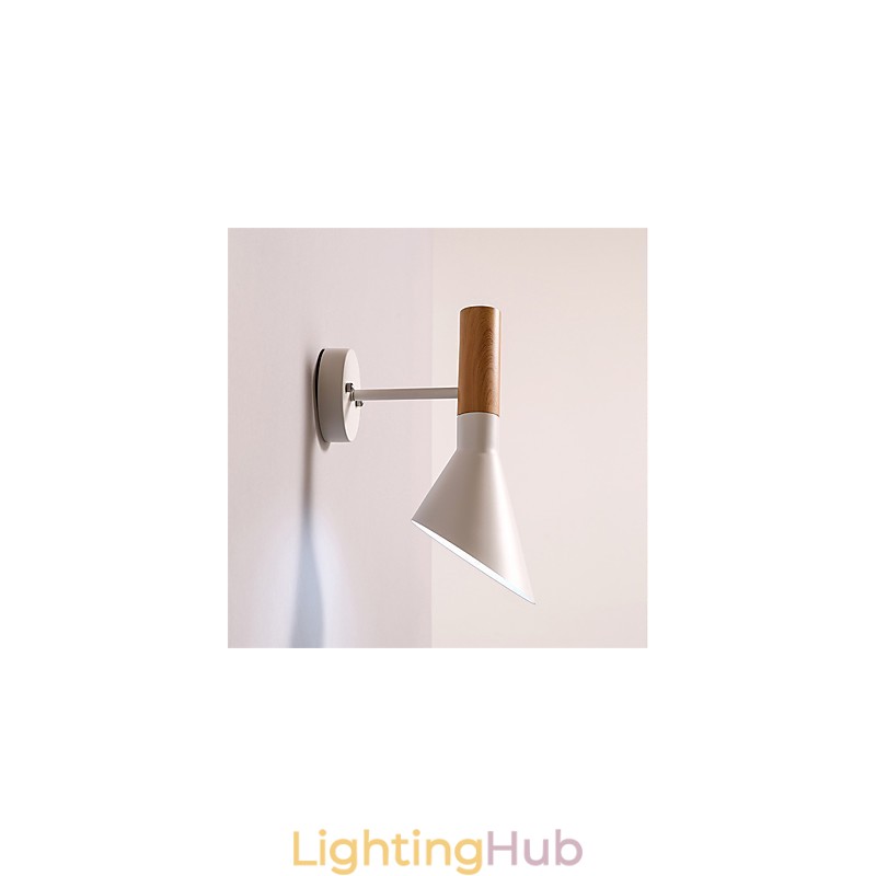 Northern Europe Style Wood Grain Metal Wall Lights Living Room Restaurant Light Angle Adjustable