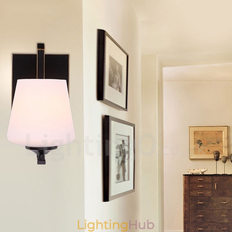 Single Light Traditional Classic Indoor Wall Sconces