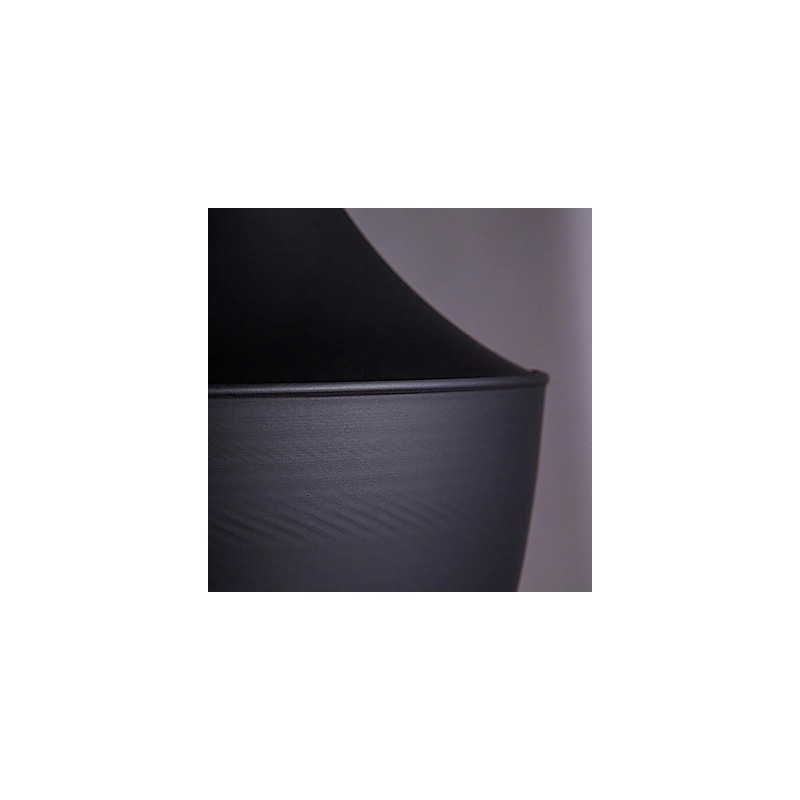 Streamlined Pendant Light in Black